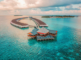 The Standard, Huruvalhi Maldives 5*