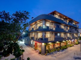 Ayala Ocean View 2*