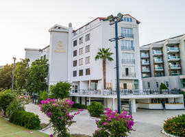 Hotel Caprea Мармарис  3*