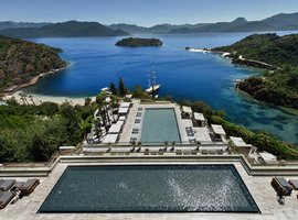 D Maris Bay